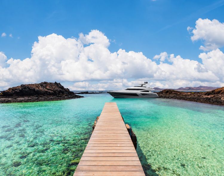 Tour privato in barca a Fuerteventura Tour privato in barca a Fuerteventura: un’esperienza esclusiva